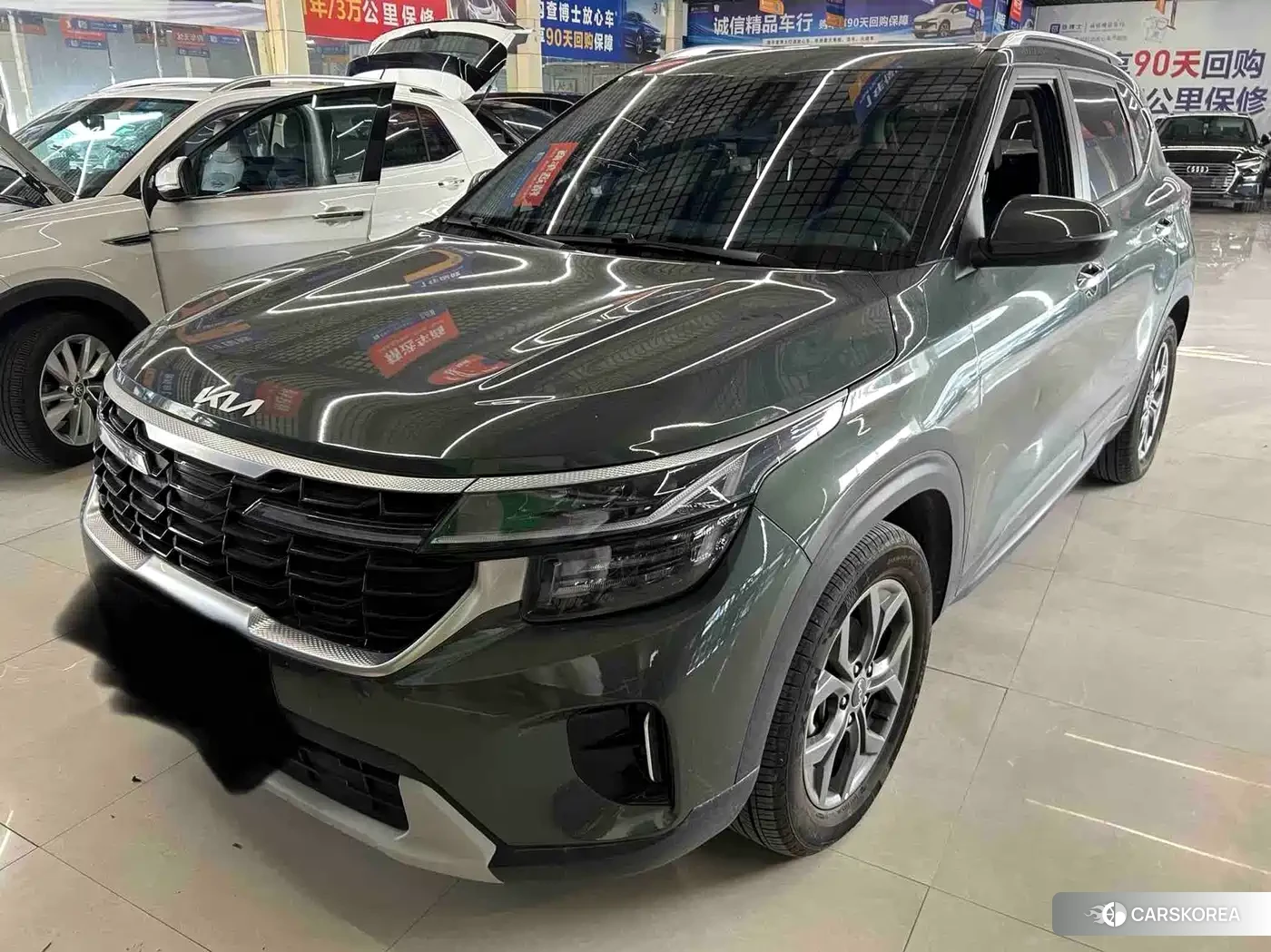Kia Seltos 2023 Зеленый из Китая, фото 5