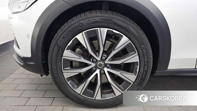 Volvo V90 Cross-Country id 4423498 из Кореи 31