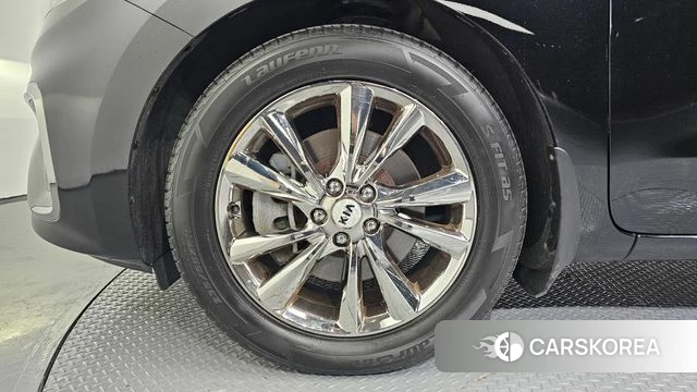 Kia The New Carnival id 4371598 из Кореи 15