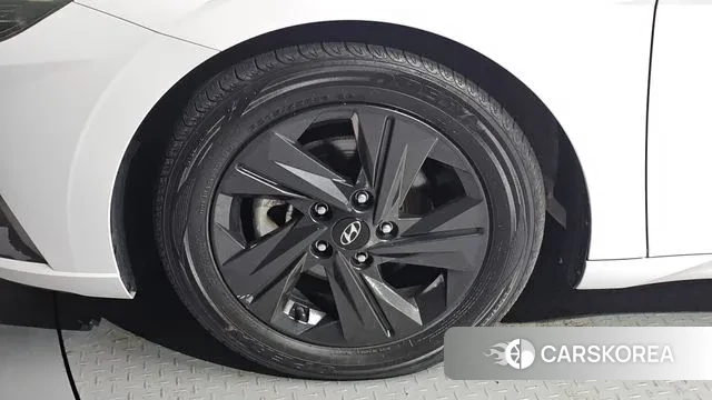 Hyundai Avante Hybrid (CN7) id 3752672 из Кореи 15