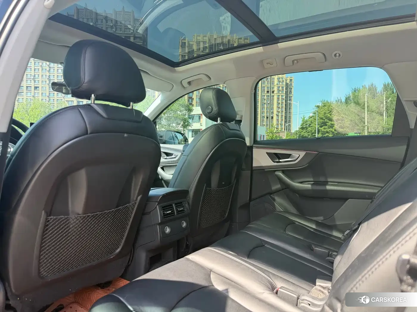 Audi Q7 2020 Черный из Китая, фото 5