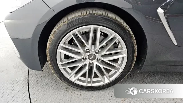 Genesis G70 id 3531140 из Кореи 15