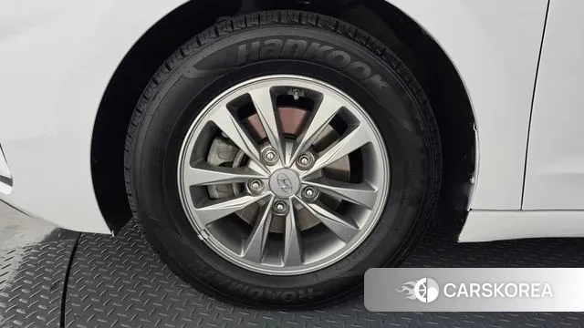 Hyundai The New Avante AD id 3428888 из Кореи 15