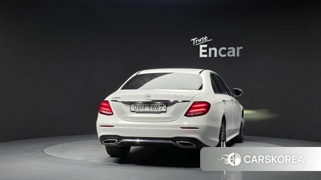Mercedes-Benz E-Class W213 id 4637860 из Кореи 28