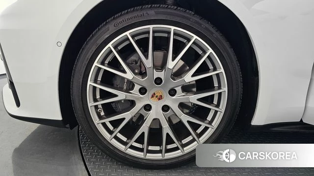 Porsche Panamera (976) id 4590675 из Кореи 33