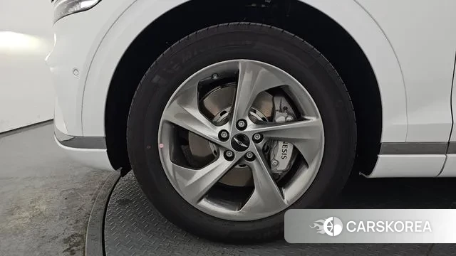 Genesis GV70 id 3706356 из Кореи 15