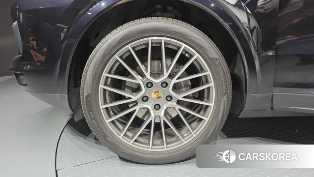 Porsche Cayenne (PO536) id 4294431 из Кореи 27