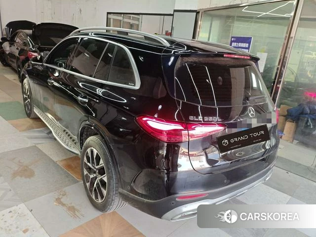 Mercedes-Benz GLC 2023 Черный из Китая, фото 5