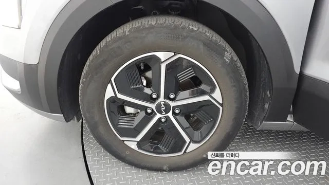 Kia Di Ol Nu Niro id 2926330 из Кореи 15