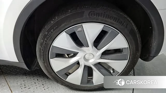 Tesla Model Y id 3038047 из Кореи 15