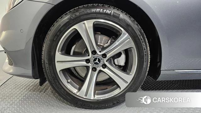 Mercedes-Benz E-Class W213 id 3905889 из Кореи 15