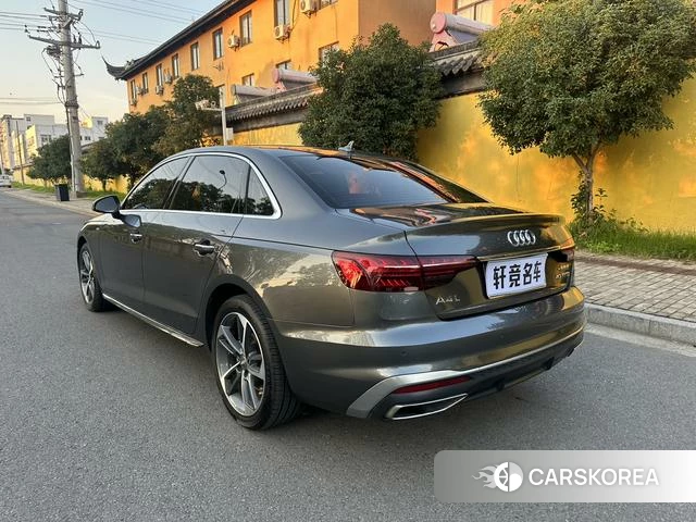 Audi A4L id 4213754 из Китая 14