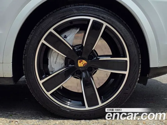 Porsche Cayenne (PO536) id 2691112 из Кореи 15