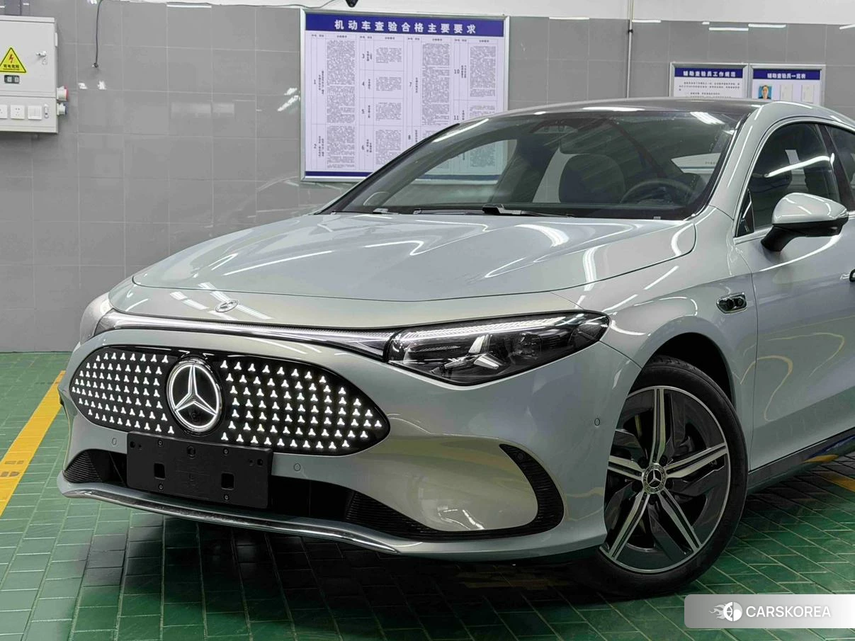 Mercedes-Benz CLA EV id 4452811 из Китая 19