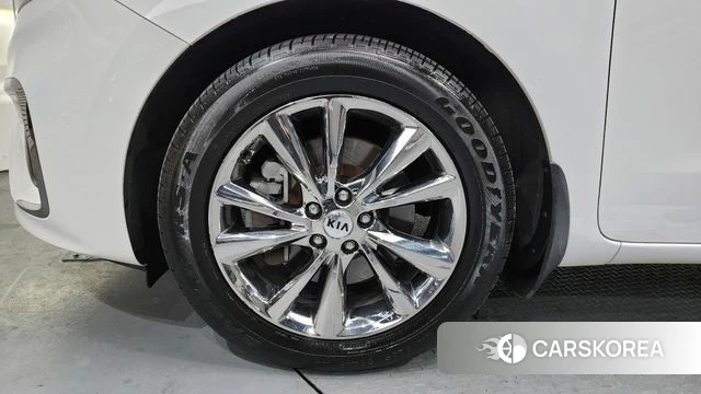 Kia The New Carnival id 3829152 из Кореи 15