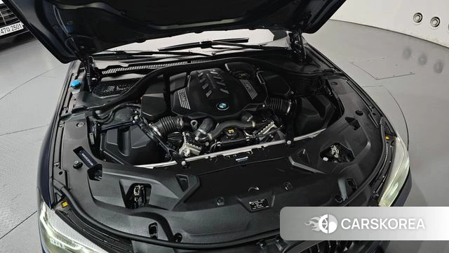 BMW 8 Series (G15) id 4917459 из Кореи 32