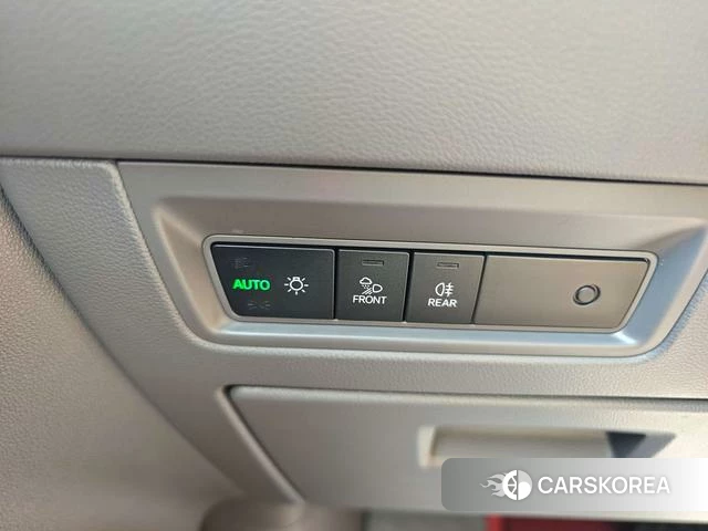 Volkswagen Touareg id 4259743 из Китая 16