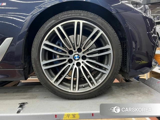 BMW 5 Series (G30) 2020 Черный из Кореи, фото 5