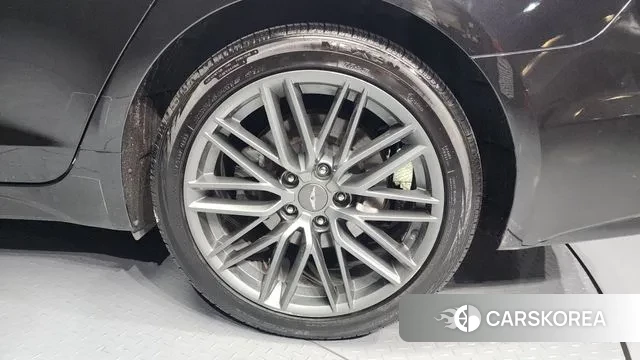 Genesis G70 id 3499975 из Кореи 15