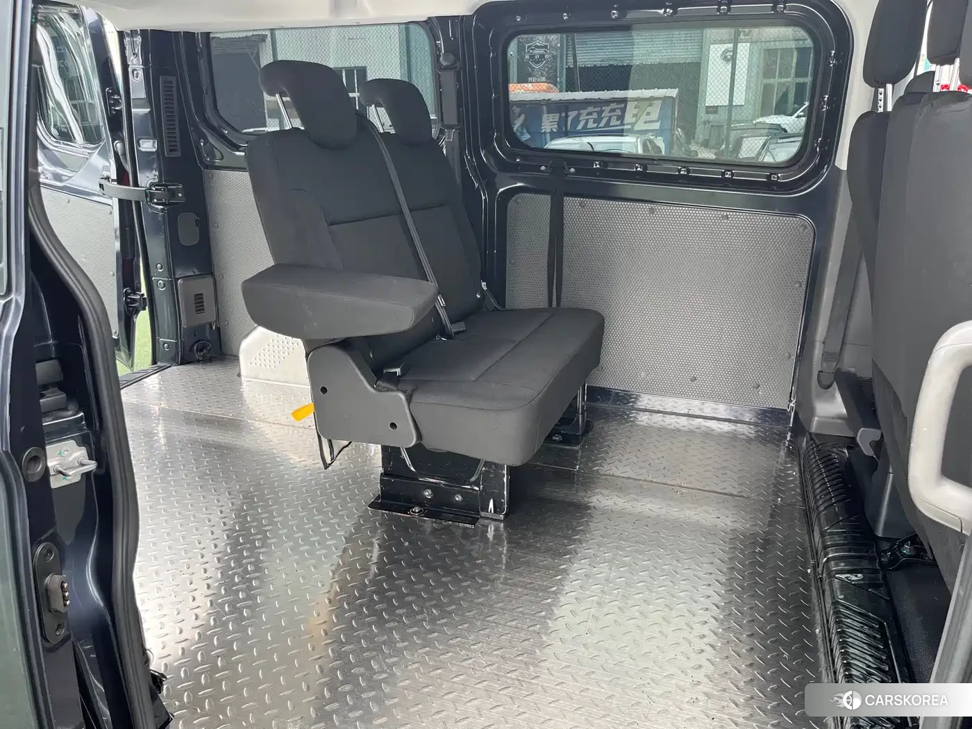 Ford Quanshun 2024 Silver/gray из Китая, фото 5