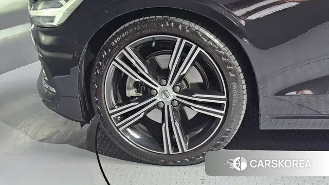 Volvo S60 3rd generation id 2989530 из Кореи 15