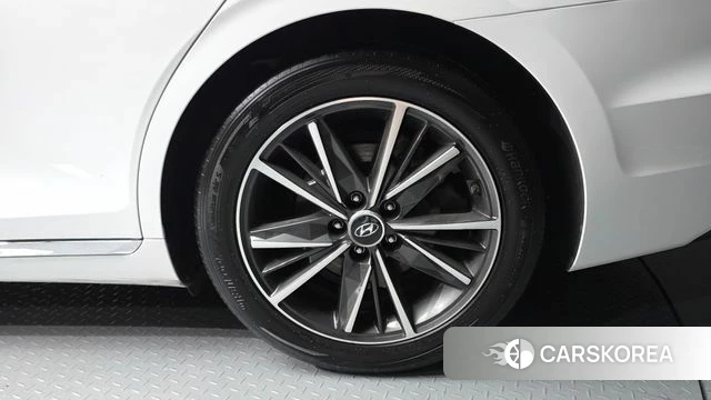Hyundai The New Grandeur IG id 4667256 из Кореи 15
