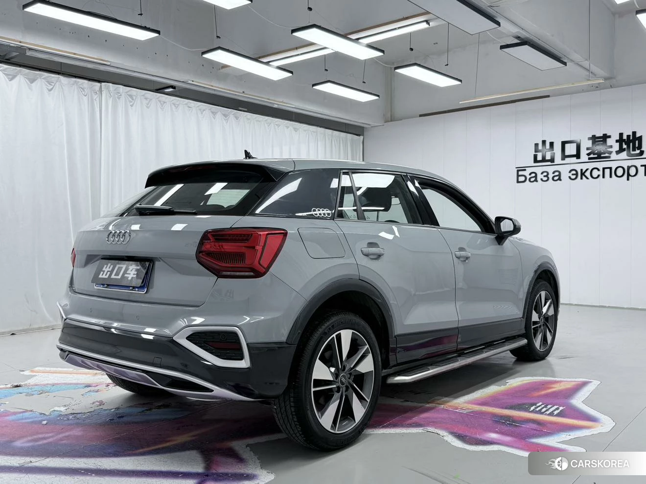 Audi Q2L 2021 Серебристо-серый из Китая, фото 5