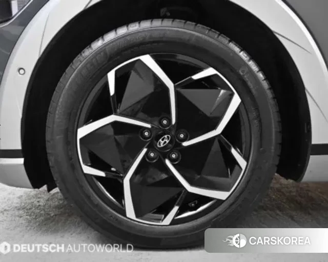 Hyundai Ionic 5 id 3415609 из Кореи 15