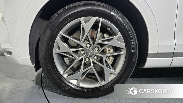 Genesis GV70 id 3805689 из Кореи 15
