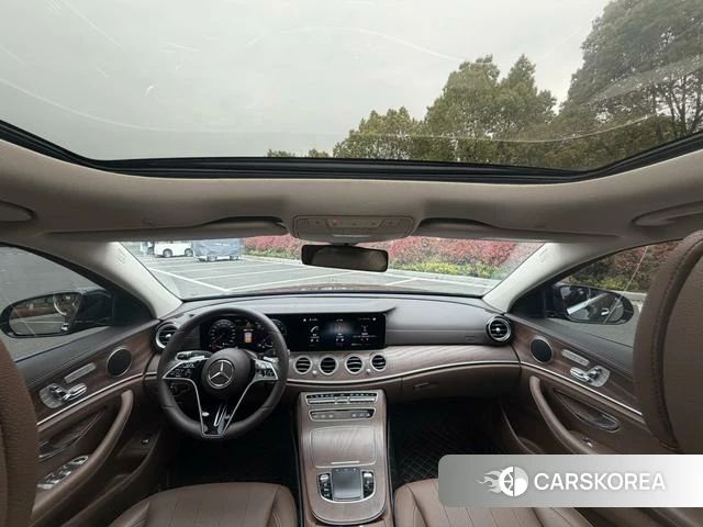 Mercedes-Benz E-class id 4264953 из Китая 19