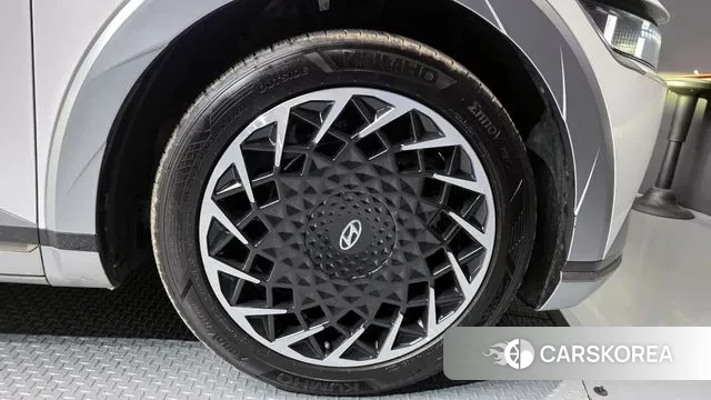 Hyundai Ionic 5 id 2901000 из Кореи 15