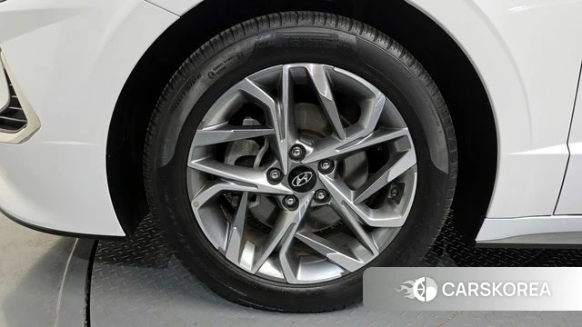 Hyundai Sonata (DN8) id 3936556 из Кореи 15