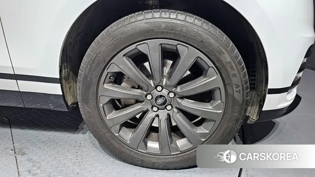 Land Rover Range Rover Velar id 3701239 из Кореи 15