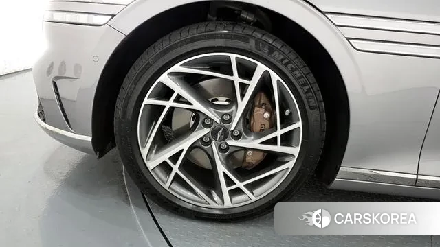 Genesis G90 (RS4) id 3415461 из Кореи 15