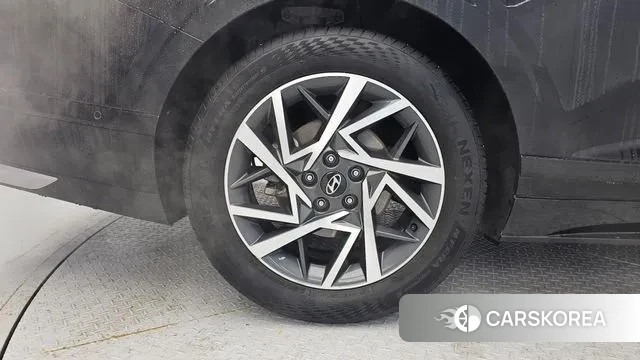 Hyundai Grandeur (GN7) id 3590632 из Кореи 15