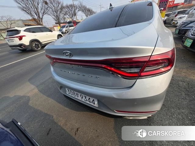 Hyundai The New Grandeur IG id 3808074 из Кореи 10