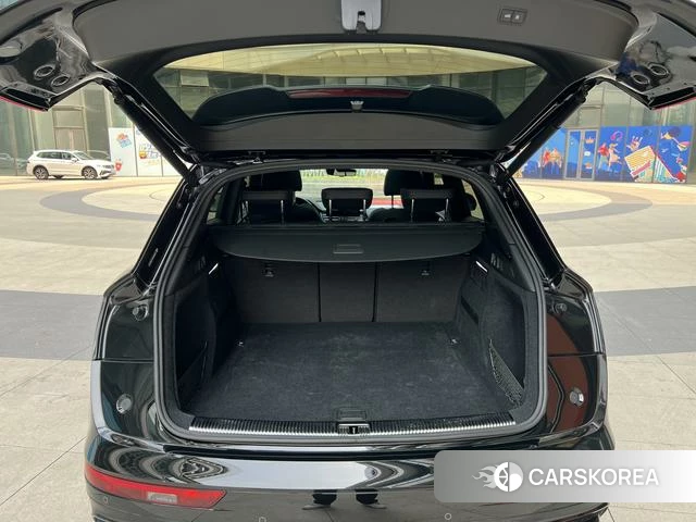 Audi Q5L id 4290693 из Китая 25