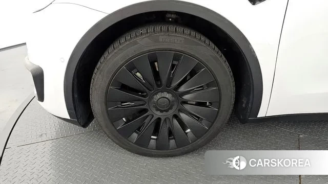 Tesla Model Y id 3127963 из Кореи 15