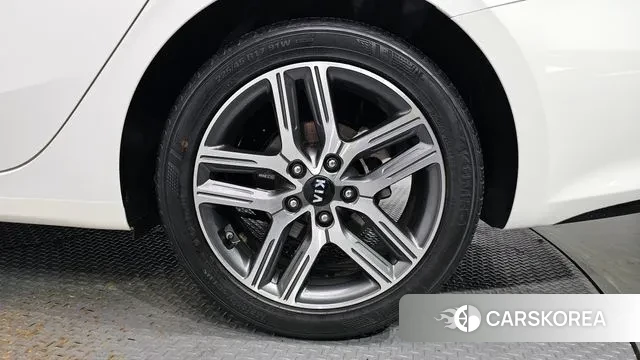 Kia Come New K3 id 3220677 из Кореи 15