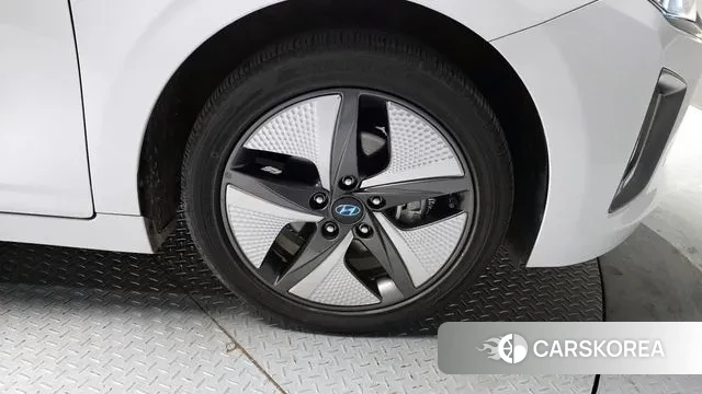 Hyundai The New Ionic Hybrid id 3557015 из Кореи 15