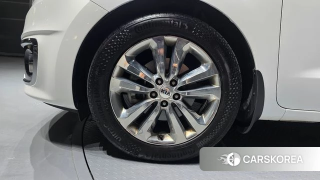 Kia All New Carnival id 4658498 из Кореи 31