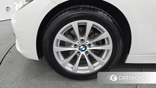 BMW 3 Series (F30) id 3608433 из Кореи 15