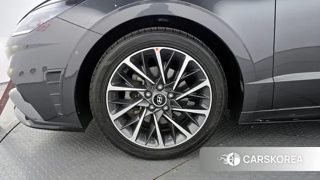 Hyundai Sonata (DN8) id 3778451 из Кореи 15