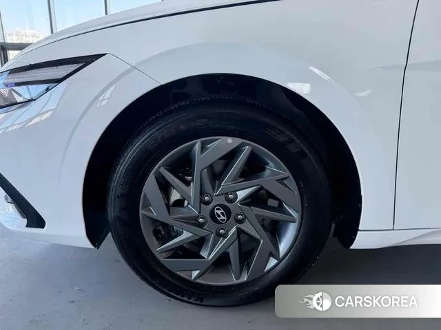 Hyundai The New Avante (CN7) id 3353465 из Кореи 10