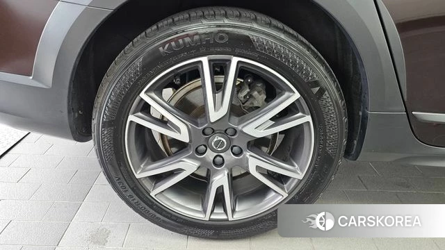 Volvo V90 Cross-Country id 4502457 из Кореи 30