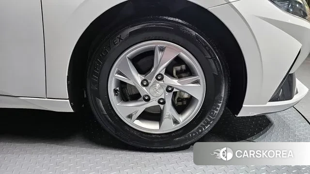 Hyundai Avante (CN7) id 3513834 из Кореи 15