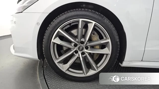 Audi A7 (4K) id 3426987 из Кореи 15