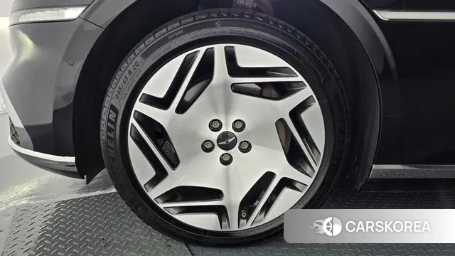 Genesis G90 (RS4) id 3354630 из Кореи 15