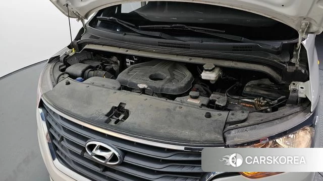 Hyundai The New Grand Starex id 4562244 из Кореи 29