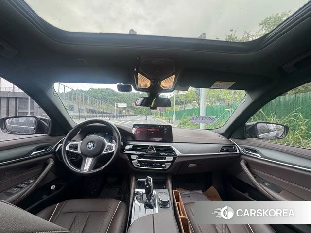 BMW 5 series 2021 Черный из Китая, фото 5
